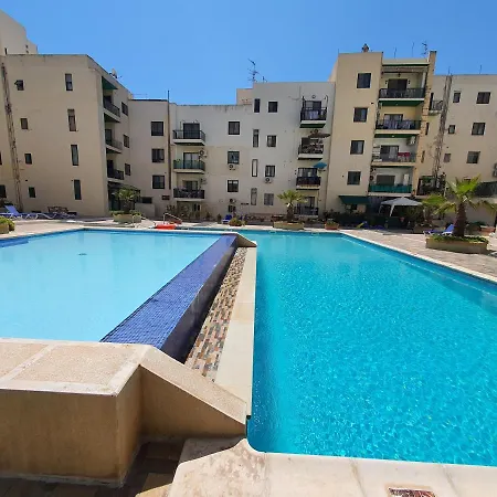 Pretty 2 Bedroom Apartment With Shared Pool St. Paul's Bay Exterior photo